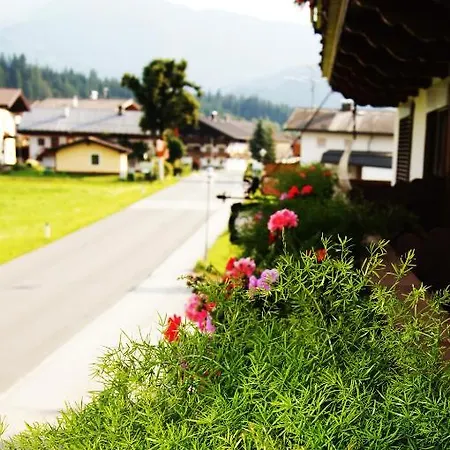 Pensionat Hohe Salve 3*